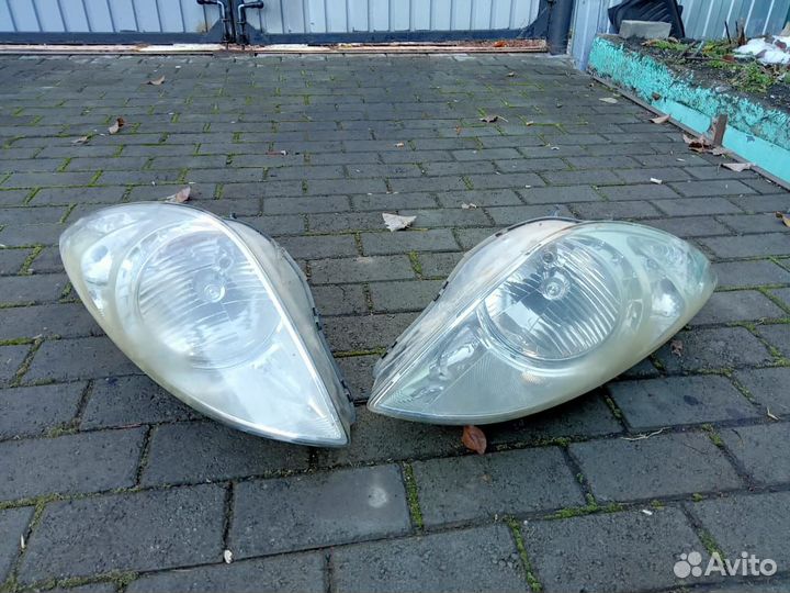 Hyundai i20 фара