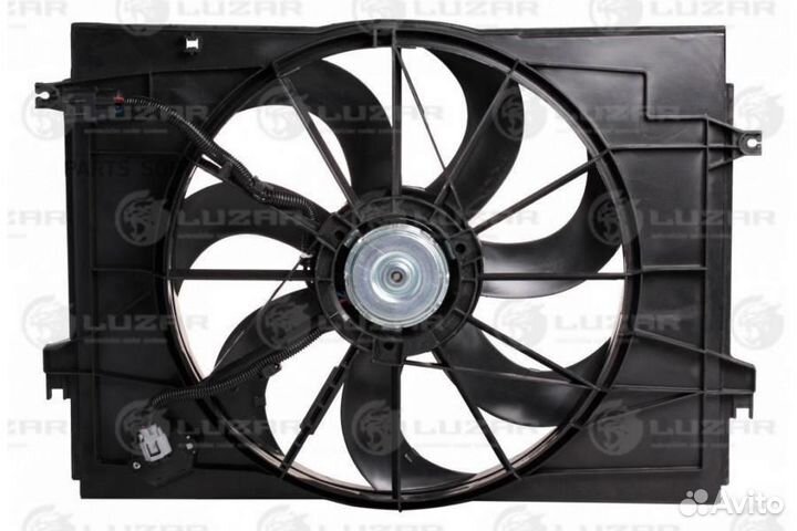 Вентилятор двигателя Hyundai Tucson (04) /Sportage