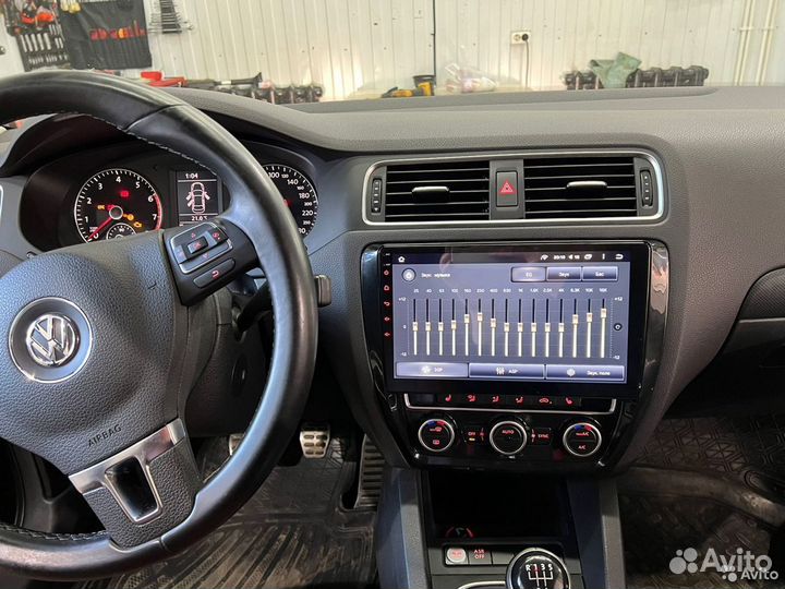 Магнитола Jetta 6 Premium