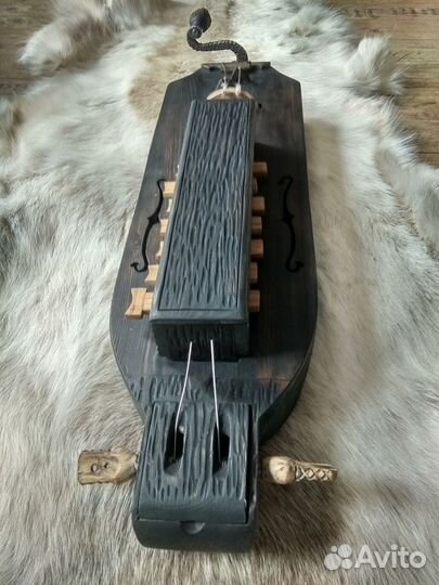 Колесная Лира мастеровая