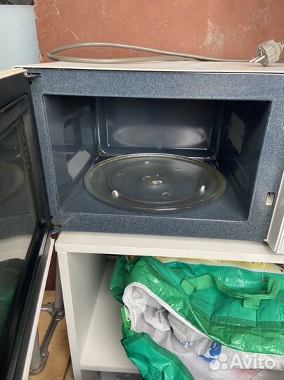 Микроволновая печь Samsung на запчасти