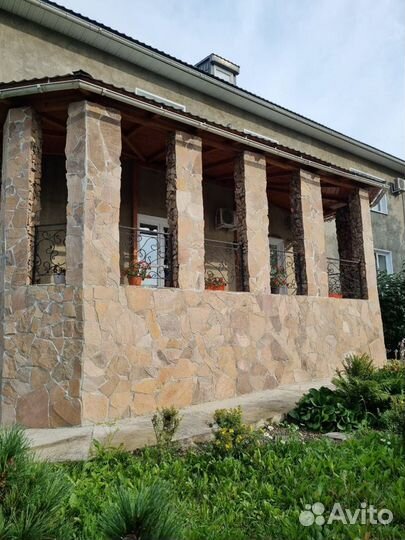 Природный камень плитняк серый для облицовки