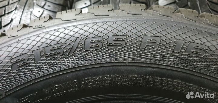 Gislaved Nord Frost 5 215/65 R16