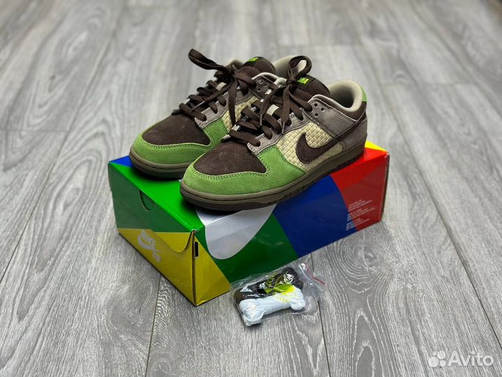 Кроссовки Nike SB Dunk Low