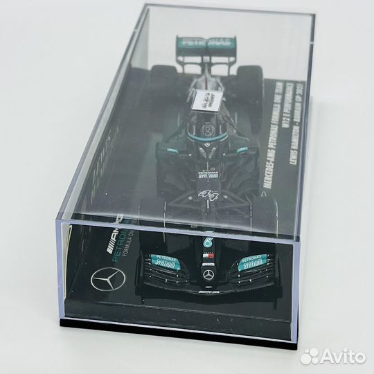 L.Hamilton Mercedes-AMG F1 2021 Minichamps 1:43