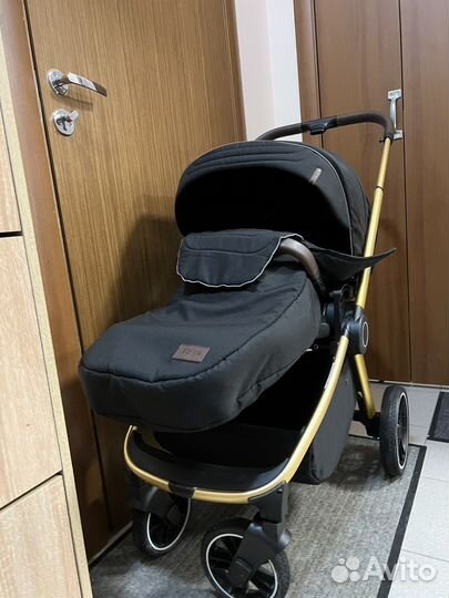 Коляска 2 в 1 Carrello Epica (2 в 1)