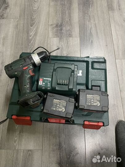 Аккумуляторная дрель шуруповерт metabo