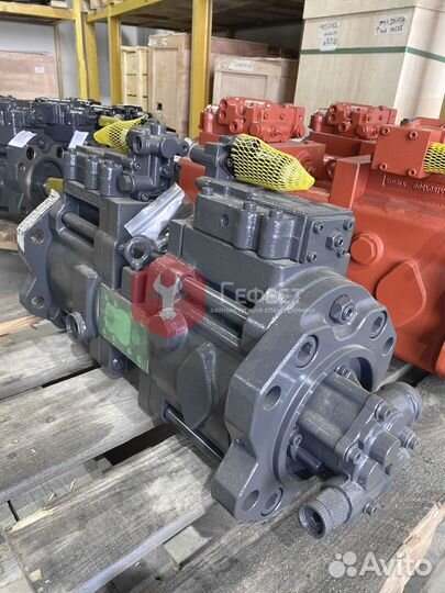 Основной насос Case CX220-8LC KRJ10290