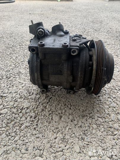 Компрессор кондиционера Toyota Avensis AT220 4A-FE