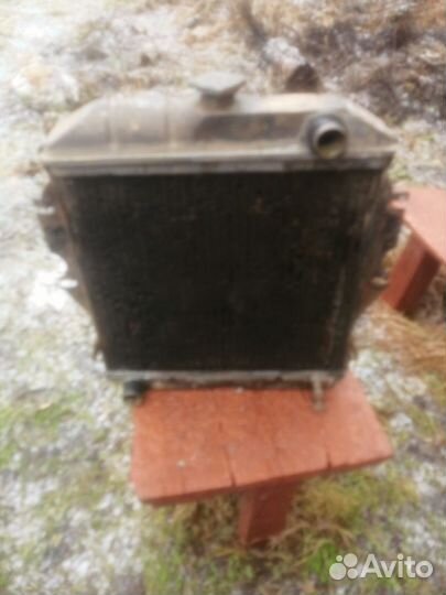 Радиатор охлаждения двигателя УАЗ 469