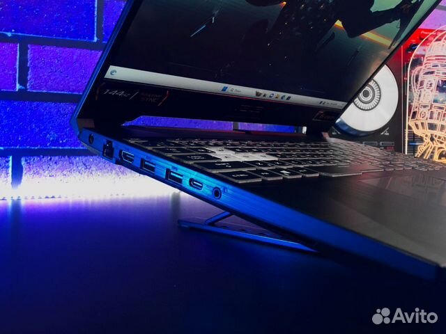 Мощный игровой ноутбук Asus SSD + GeForce GTX объявление продам