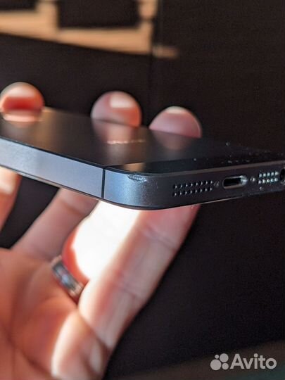 iPhone 5S, 16 ГБ