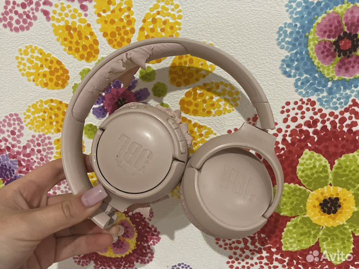 Наушники JBL