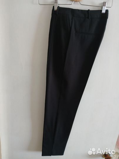 Брюки женские,р.40 брюки.mango Suit