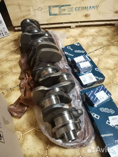 Коленвал MB906