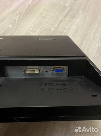 Монитор Asus v223hqv