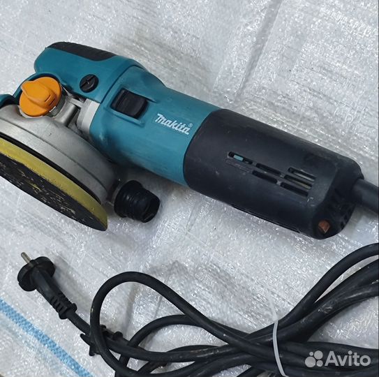 Эксцентриковая шлифмашина makita Bo 6040 (Япония)