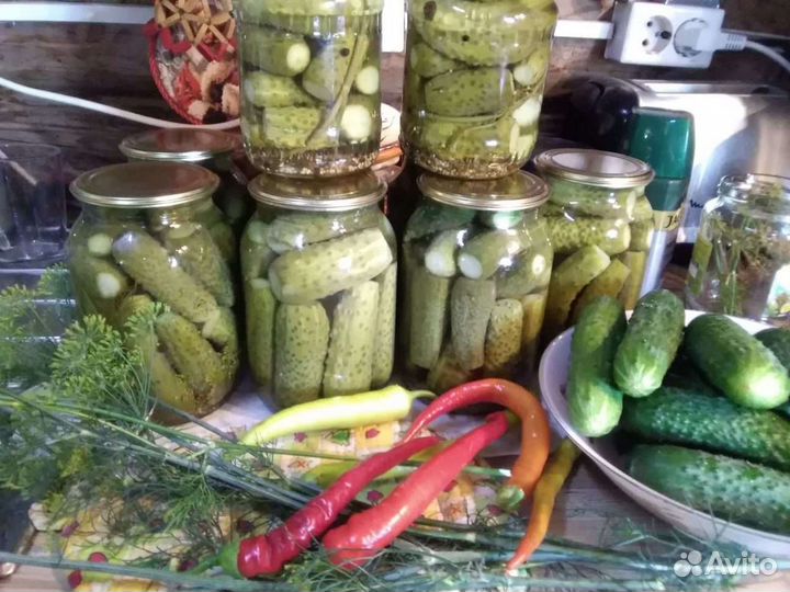 Огурцы маринованные