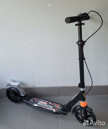 Самокат urban c дисковым ручным тормозом черный