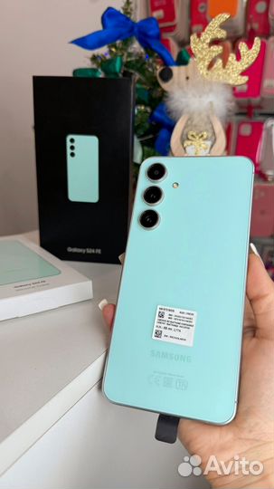 Samsung Galaxy S24 FE, 8/256 ГБ