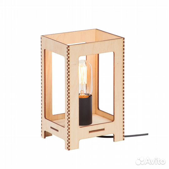 Светильник настольный металлический и деревянный
