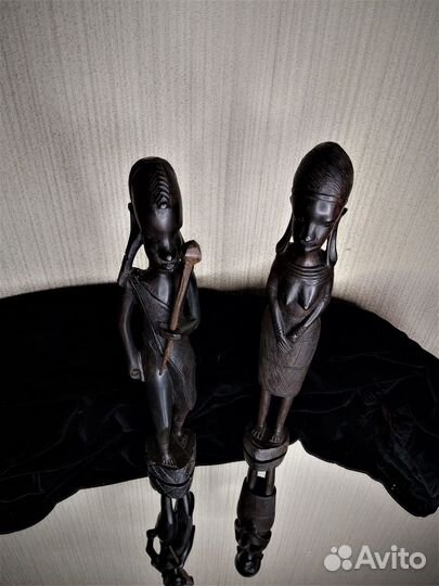 Статуэтки из чёрного дерева высота 33 см