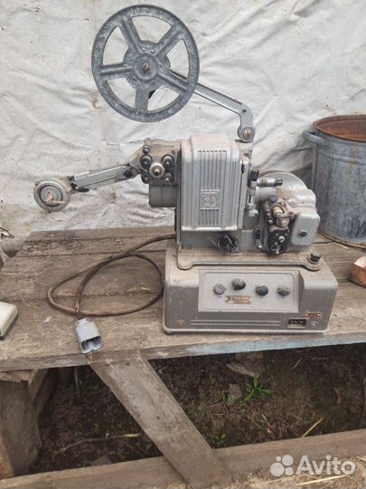 Кинопроектор СССР