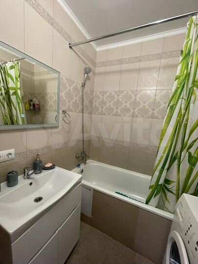 2-к. квартира, 65 м², 5/9 эт.