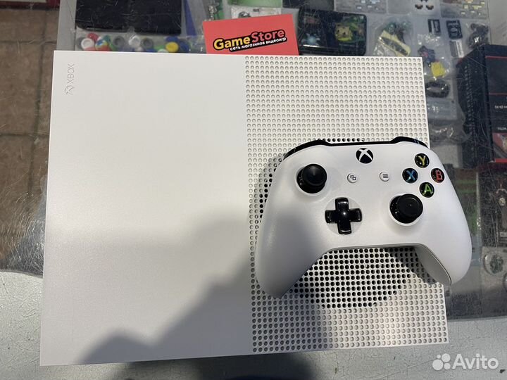 Microsoft Xbox One S 1TB