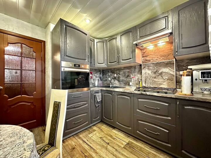 2-к. квартира, 49,6 м², 6/9 эт.