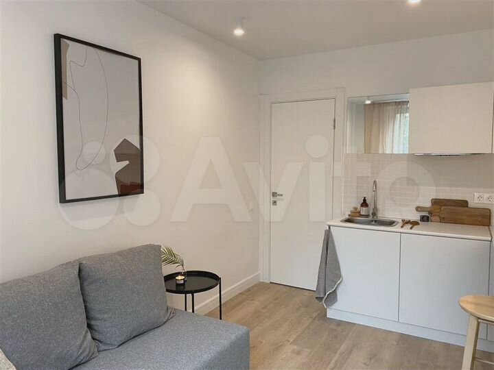 Комната 8 м² в 5-к., 1/12 эт.