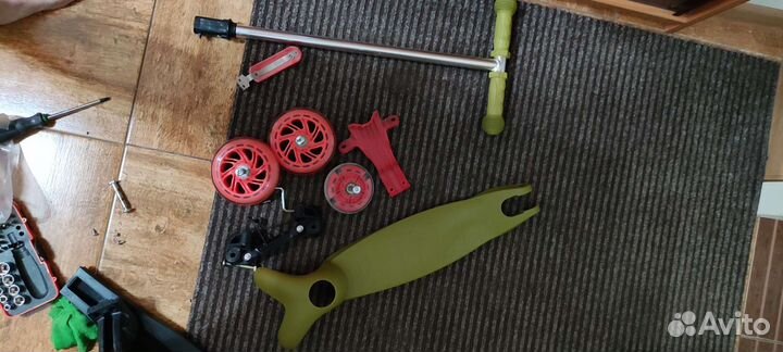 Запчасти на детский самокат