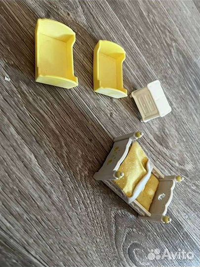 Happy family and Sylvanian families