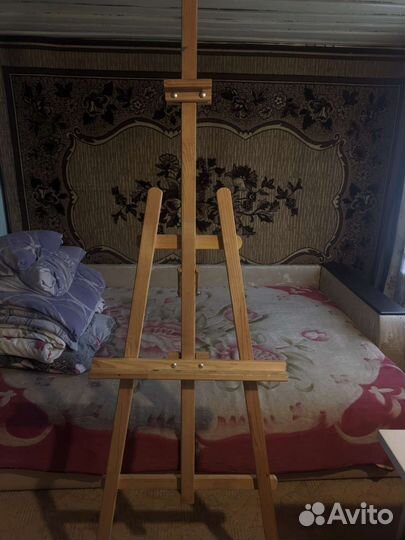 Продаю Мольберт для рисования