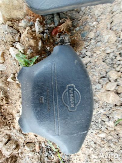 Подушки безопасности, фара Nissan Pulsar N15