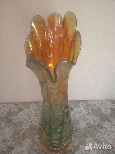 Ваза для цветов большая(цветное стекло)