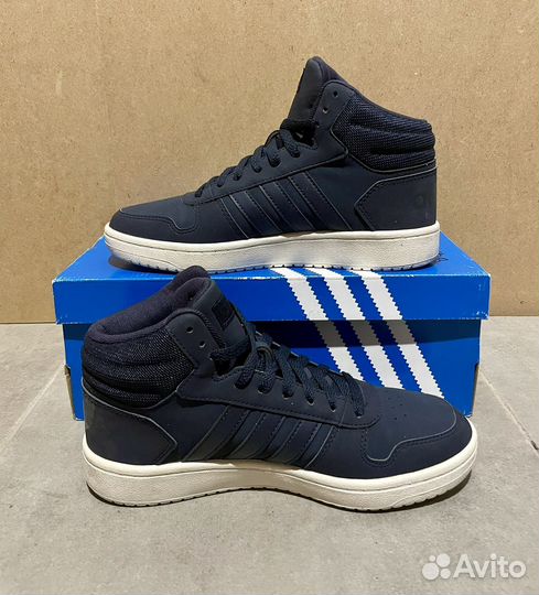 Кроссовки adidas оригинал