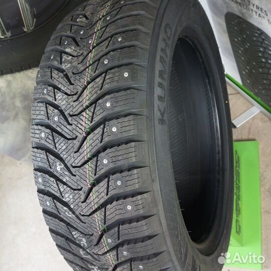 Kumho WinterCraft SUV Ice WS31 235/55 R19 105T