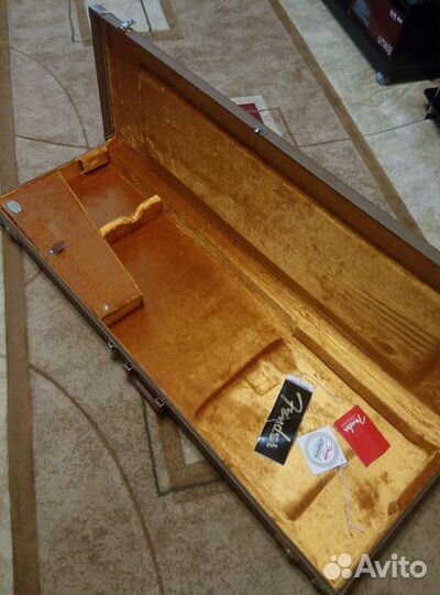 Fender Roscoe Beck V