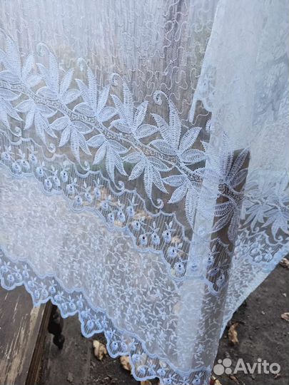Тюль б/у (4 шт по 3 метра)