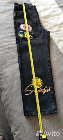 Джинсы широкие