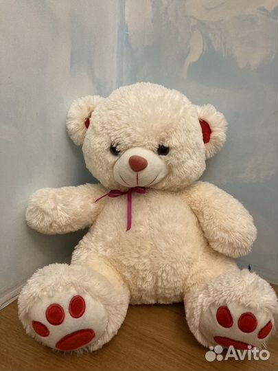 Плюшевый медведь