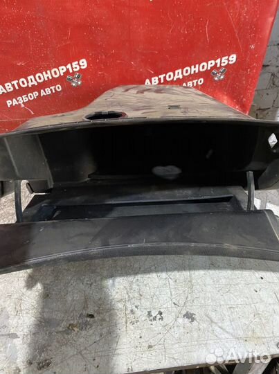 Бардачок Honda Civic 5d