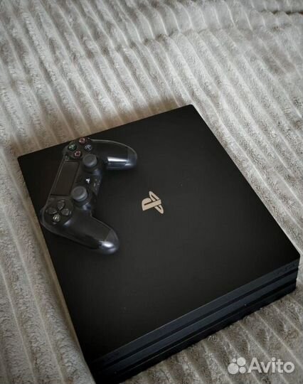 PS4 PRO