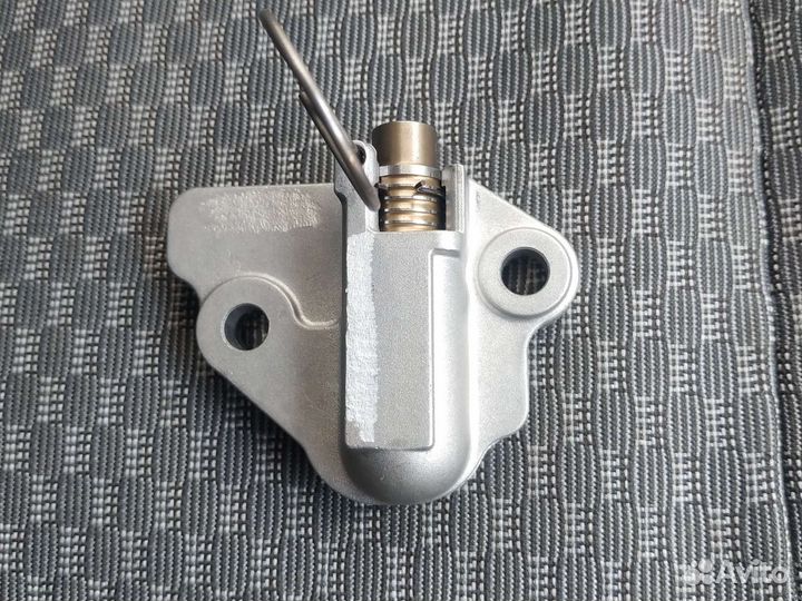 Натяжитель цепи Ford focus 2, focus 3, volvo