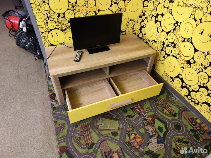 Тумба под телевизор бу