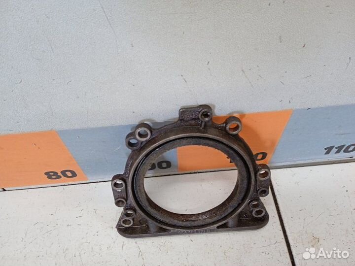 Крышка двигателя задняя Volkswagen Passat B5 1.8