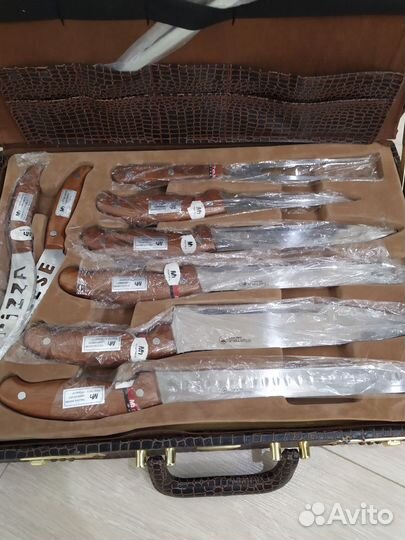 Набор ножей в кейсе Millerhaus