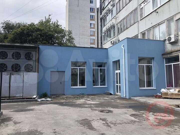 Сдам торговое помещение, 130 м²