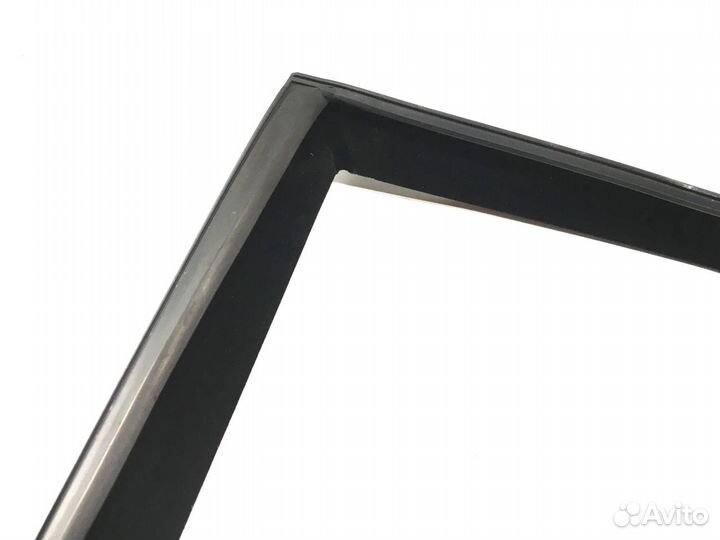 Уплотнитель задний левый BMW 5 E60